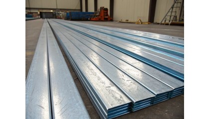 полосу стальную оцинкованную 200x10 мм Ст20 купить в Омске