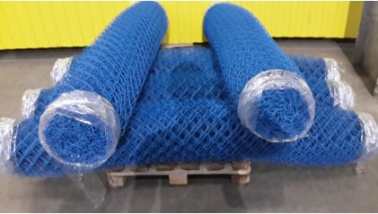 сетку рабицу стальную с полимерным покрытием (ПВХ) 10x10 3 мм купить в Омске