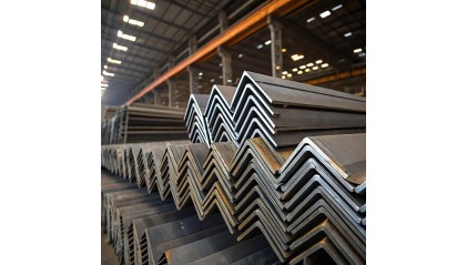 уголок стальной гнутый неравнополочный 32x25x2 мм Ст3сп купить в Омске