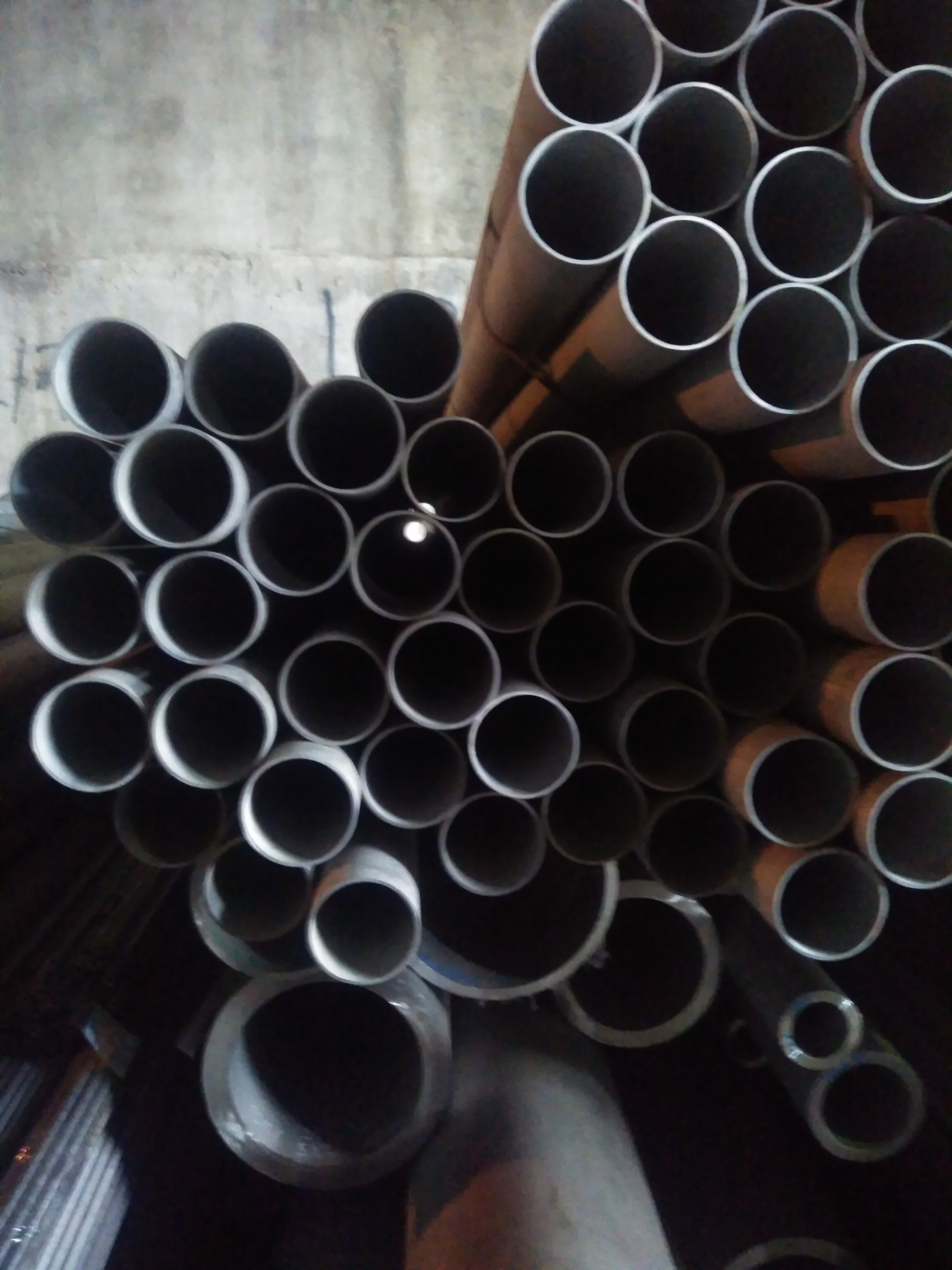 Трубы бесшовные стальные Омске