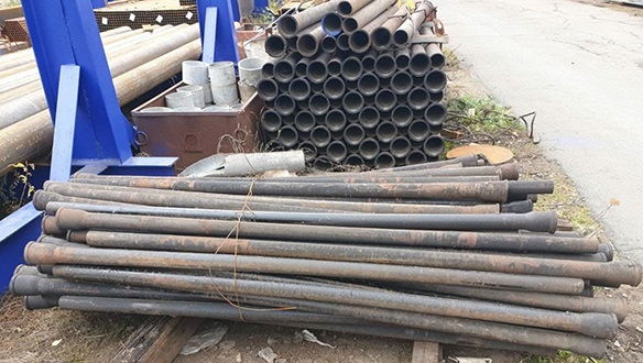 Труба чугунная ЧНР 100x7,5 мм ЛА напорная раструбная СЧ30 ГОСТ 9583-75 фото