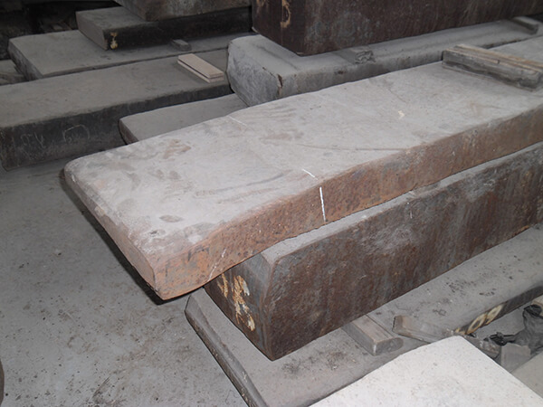 Заготовка стальная прямоугольная (сляб) 150x1300 мм 50ХФА ГОСТ 25715-83 фото